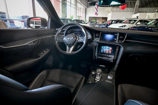 Photo of 2022 Black Obsidian INFINITI QX50