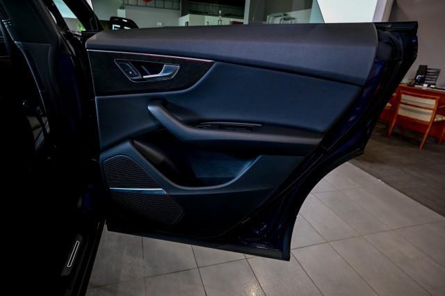 Photo of 2019 Galaxy Blue Metallic Audi Q8