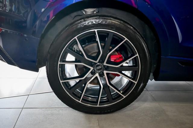 Photo of 2019 Galaxy Blue Metallic Audi Q8