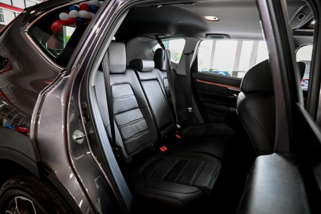 Photo of 2022 Modern Steel Metallic Honda CR-V