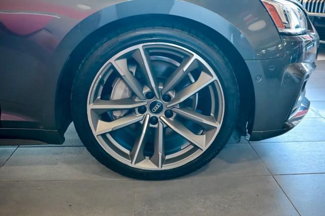 Photo of 2019 Daytona Gray Pearl Effect Audi A5
