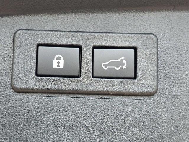 Photo of 2025 Magnetite Gray Metallic Subaru Outback
