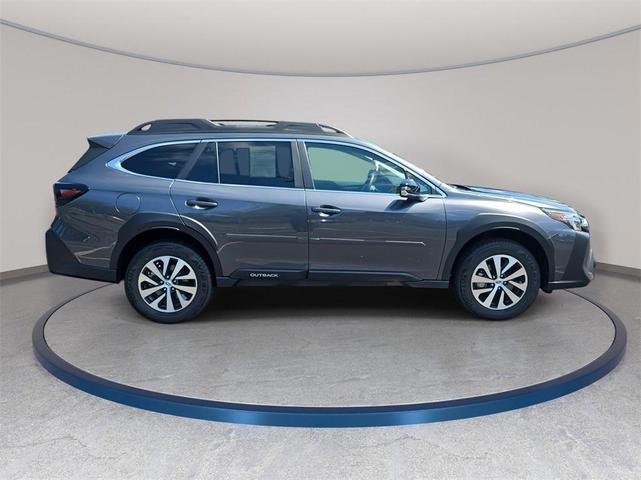 Photo of 2025 Magnetite Gray Metallic Subaru Outback