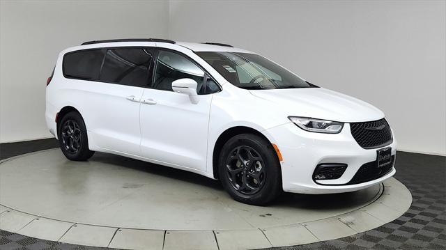2021 Chrysler Pacifica Hybrid
