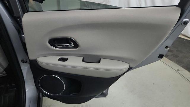 Photo of 2018 Lunar Silver Metallic Honda HR-V