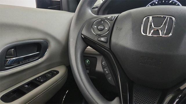 Photo of 2018 Lunar Silver Metallic Honda HR-V