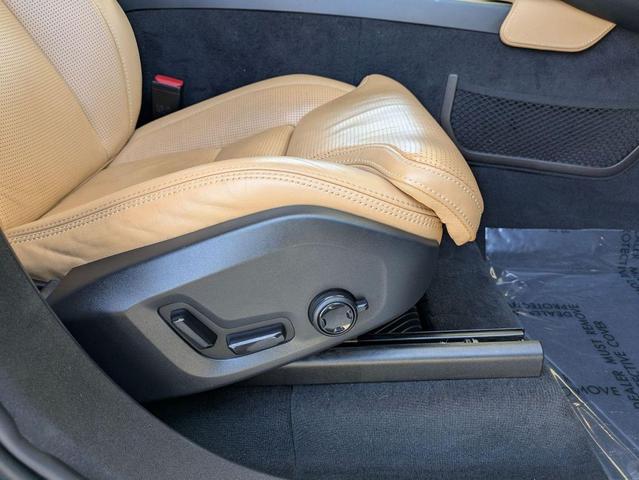 Photo of 2021 DENIM BLUE Volvo XC90