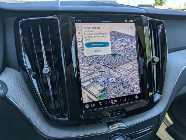 Photo of 2025 Bright Dusk Metallic Volvo XC60 Plug-In Hybrid