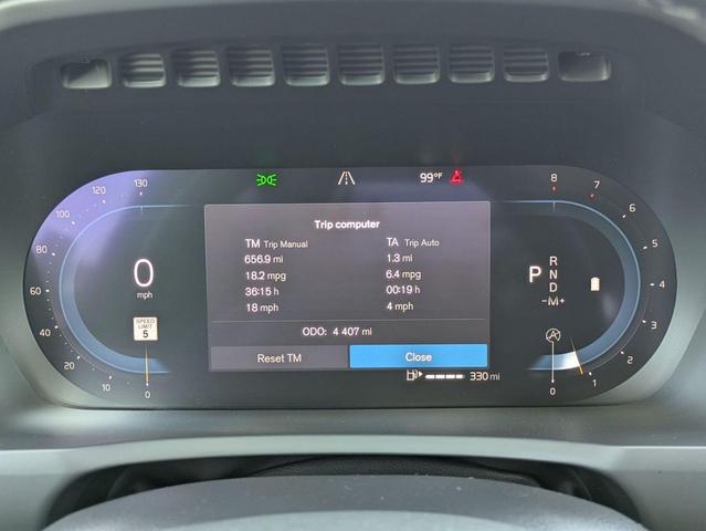 Photo of 2025 Vapour Grey Metallic Volvo XC90