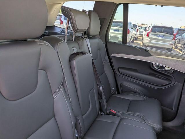 Photo of 2025 Vapour Grey Metallic Volvo XC90