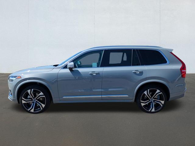 Photo of 2025 Vapour Grey Metallic Volvo XC90