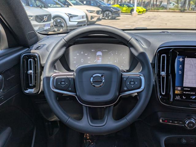 Photo of 2022 THUNDER GREY Volvo XC40