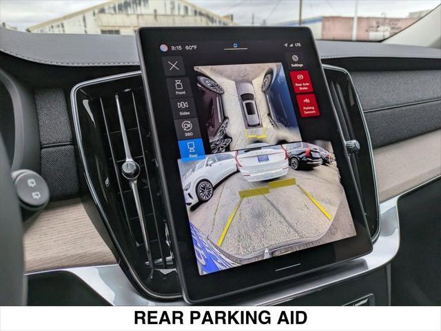 Photo of 2025 ONYX BLACK Volvo XC90 Plug-In Hybrid