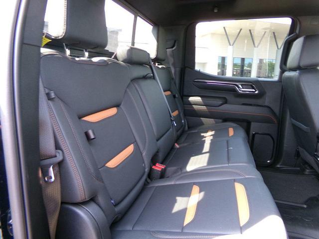 Photo of 2024 Onyx Black GMC Sierra 1500