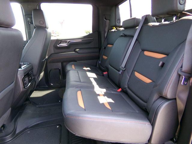 Photo of 2024 Onyx Black GMC Sierra 1500