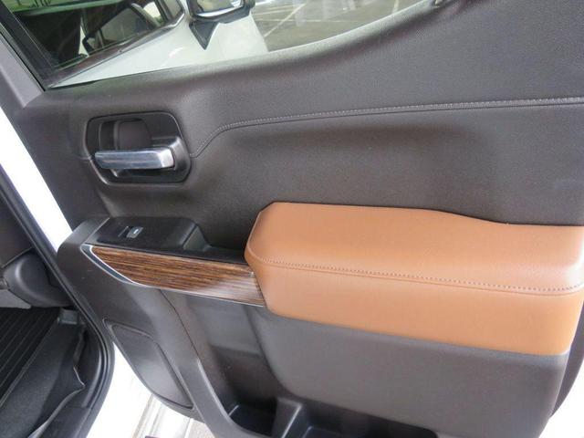 Photo of 2019 Summit White Chevrolet Silverado 1500