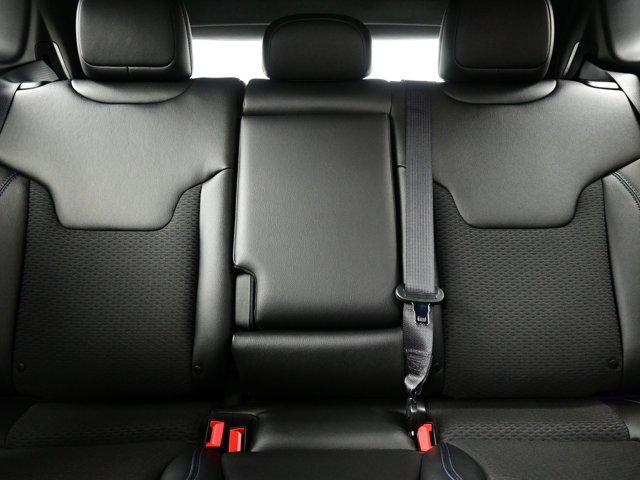 Photo of 2025 Red Hot Pearlcoat Jeep Compass