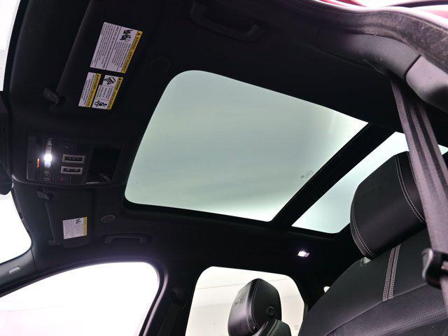 Photo of 2024 Jaguar F-PACE