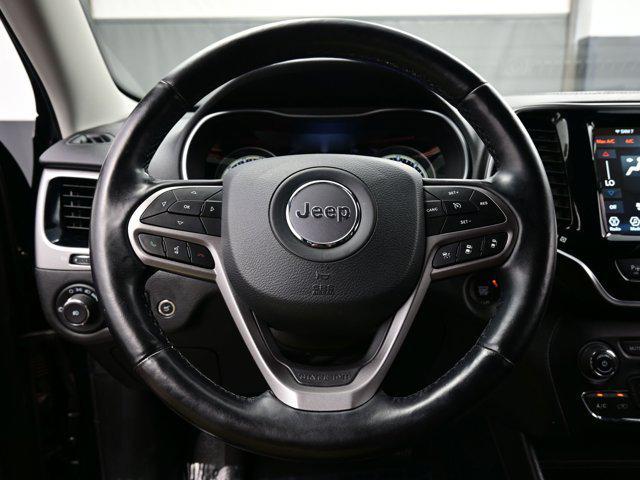 Photo of 2021 Diamond Black Crystal Pearlcoat Jeep Cherokee