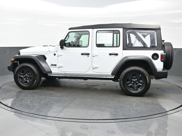Photo of 2023 Bright White Clearcoat Jeep Wrangler