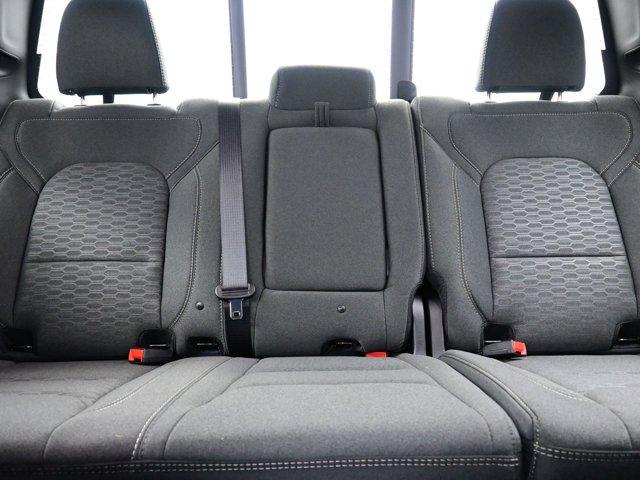 Photo of 2025 Diamond Black Crystal Pearlcoat RAM 1500