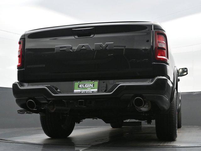 Photo of 2025 Diamond Black Crystal Pearlcoat RAM 1500