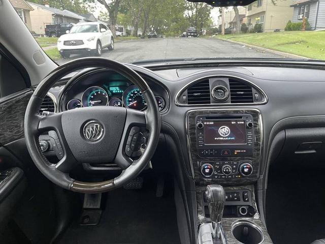Photo of 2014 Carbon Black Metallic Buick Enclave