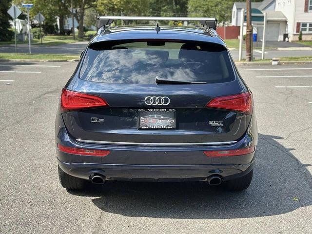 Photo of 2016 Gray Audi Q5