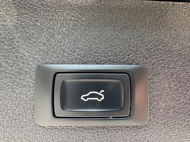 Photo of 2016 Gray Audi Q5