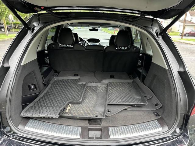 Photo of 2020 Majestic Black Pearl Acura MDX
