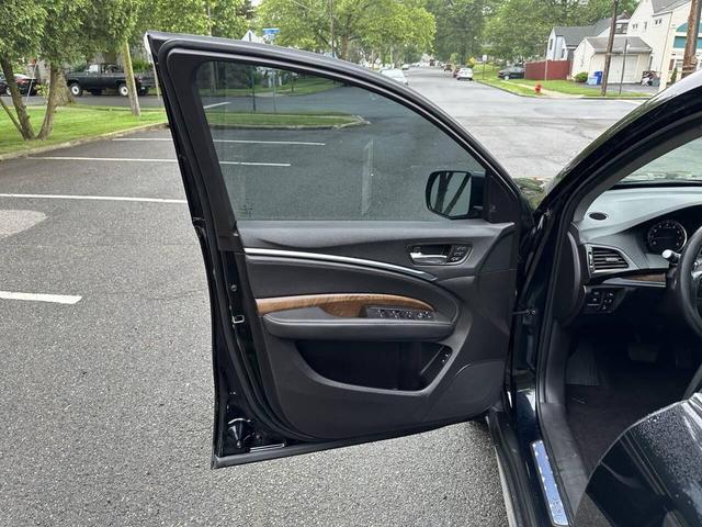Photo of 2020 Majestic Black Pearl Acura MDX