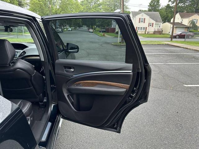 Photo of 2020 Majestic Black Pearl Acura MDX
