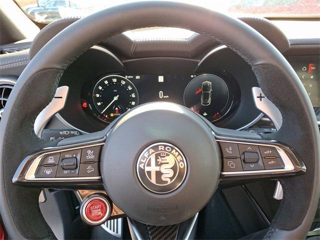 Photo of 2024 Rosso Alfa Romeo Stelvio