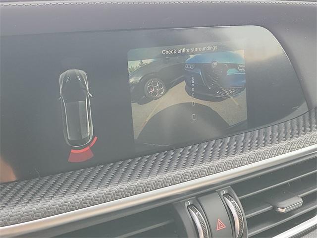 Photo of 2024 Verde Alfa Romeo Stelvio