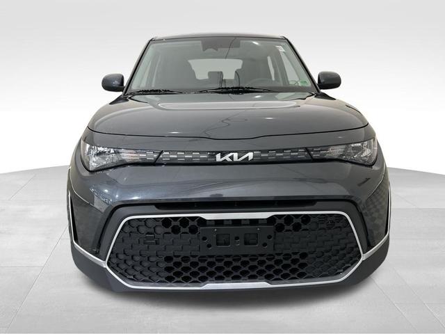 Photo of 2023 Gravity Gray Kia Soul