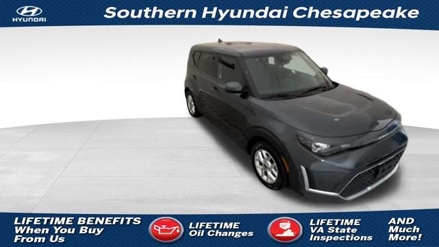 Photo of 2023 Gravity Gray Kia Soul