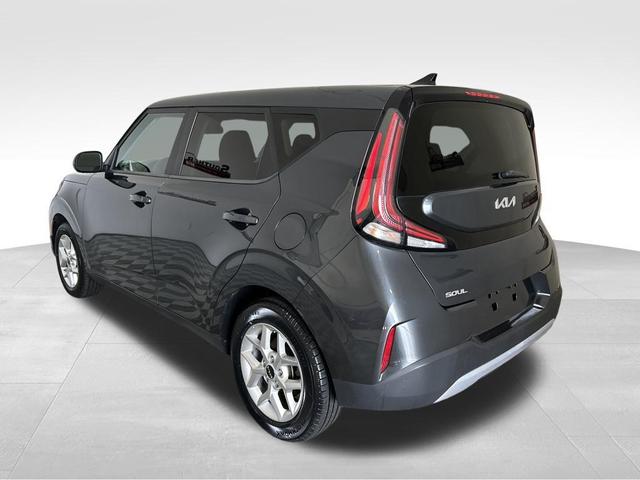 Photo of 2023 Gravity Gray Kia Soul