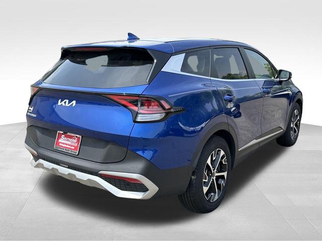 Photo of 2024 Sapphire Blue Kia Sportage
