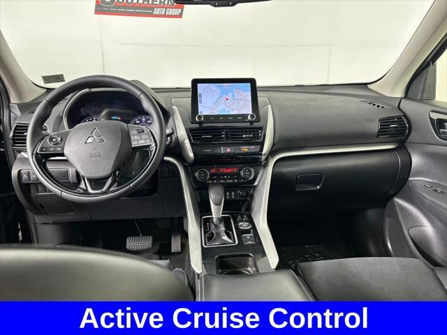 Photo of 2024 Labrador Black Pearl Mitsubishi Eclipse Cross