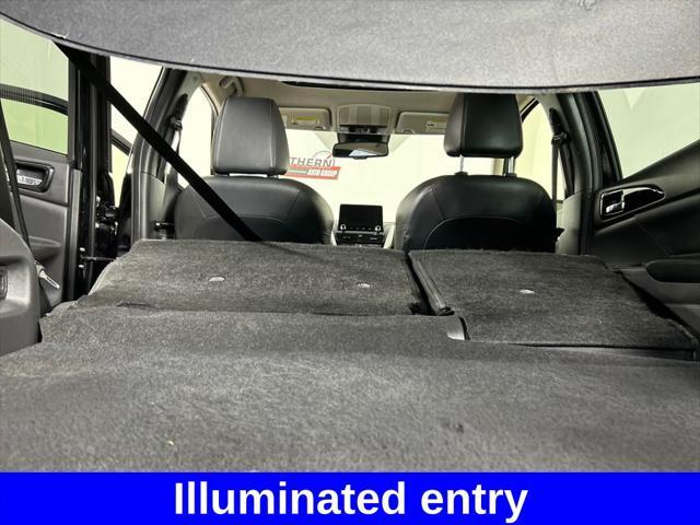 Photo of 2024 Labrador Black Pearl Mitsubishi Eclipse Cross