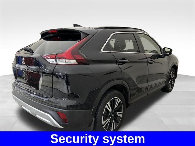 Photo of 2024 Labrador Black Pearl Mitsubishi Eclipse Cross