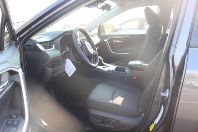 Photo of 2025 Magnetic Gray Metallic Toyota RAV4 Hybrid