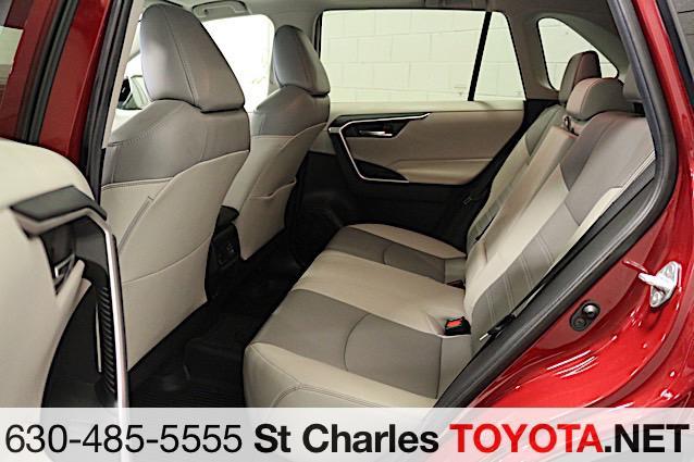 Photo of 2020 Ruby Flare Pearl Toyota RAV4