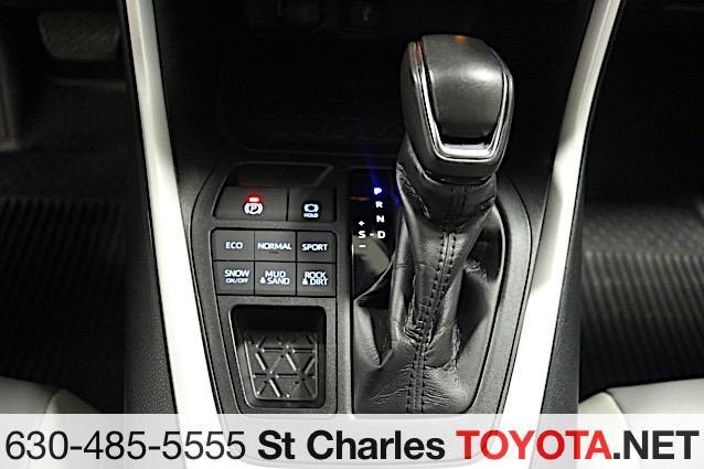 Photo of 2020 Ruby Flare Pearl Toyota RAV4