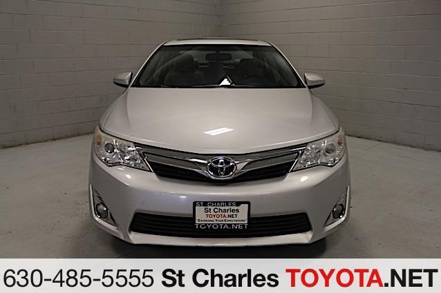 Photo of 2014 Classic Silver Metallic Toyota Camry