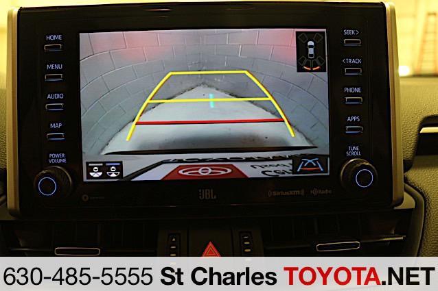 Photo of 2019 Blizzard Pearl Toyota RAV4