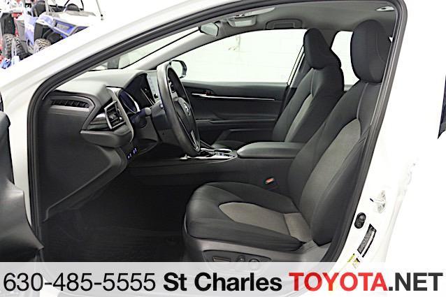 Photo of 2022 White Toyota Camry