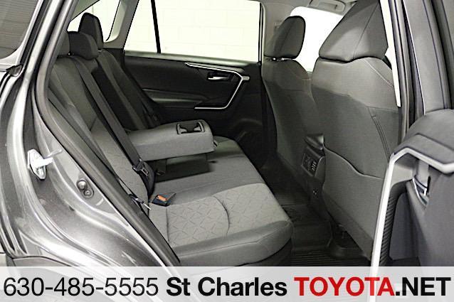 Photo of 2021 Gray Toyota RAV4 Hybrid