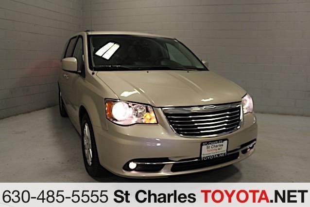 2016 Chrysler Town & Country