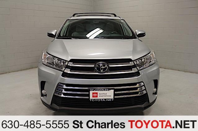 Photo of 2018 Celestial Silver Metallic Toyota Highlander